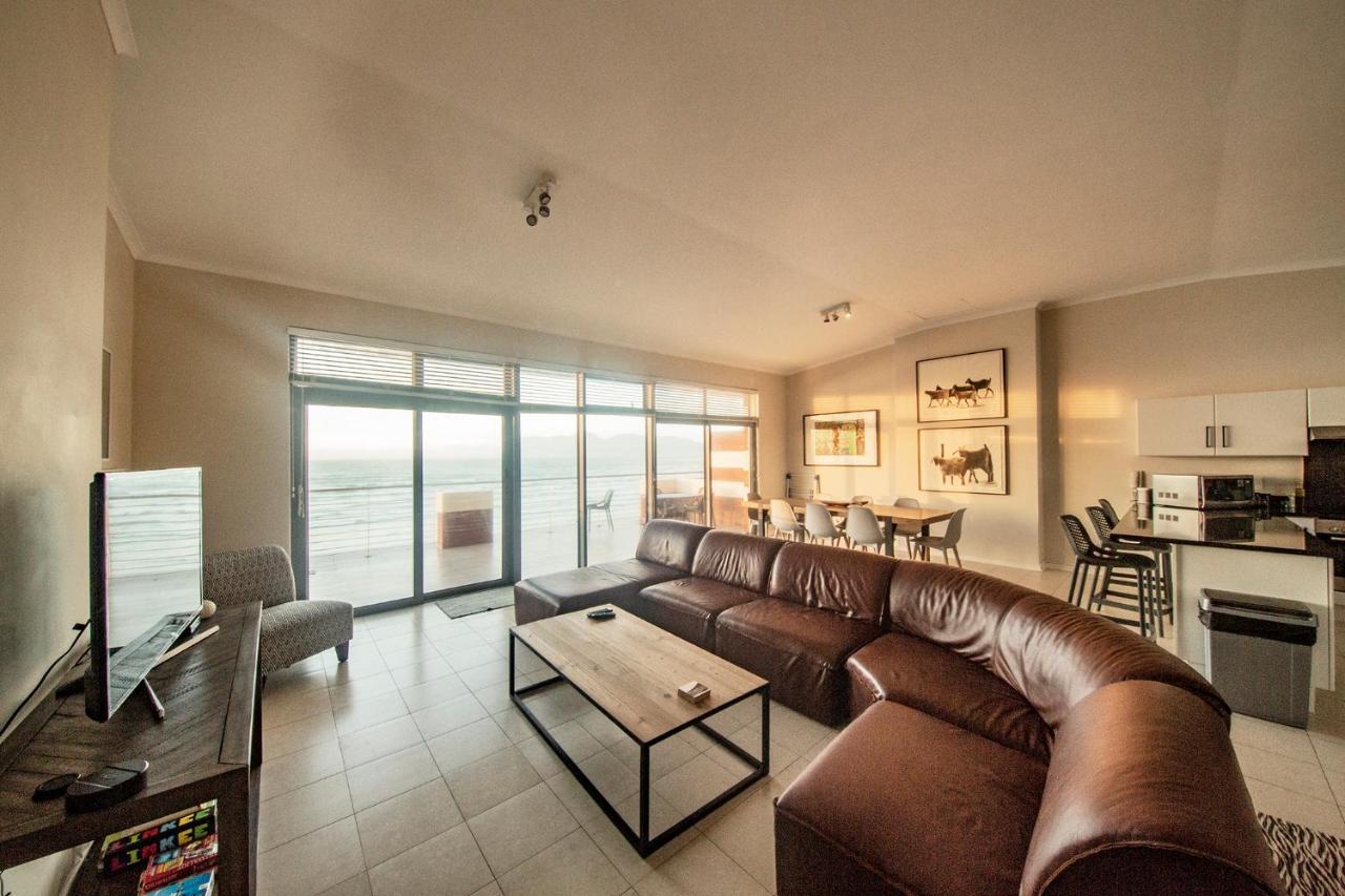 Surferscorner Self Catering Apartments Muizenberg Luaran gambar