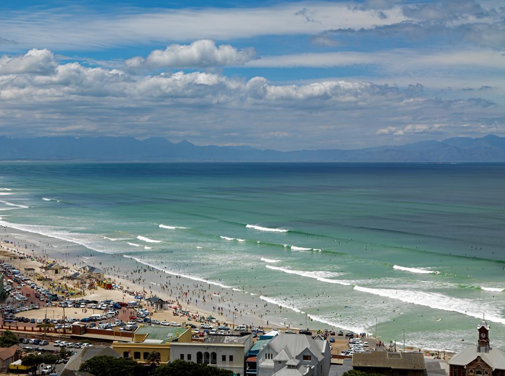 Surferscorner Self Catering Apartments Muizenberg Luaran gambar