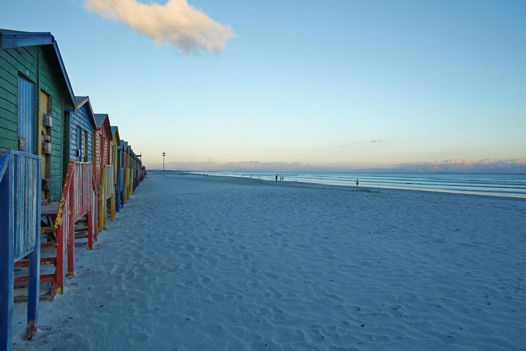 Surferscorner Self Catering Apartments Muizenberg Luaran gambar
