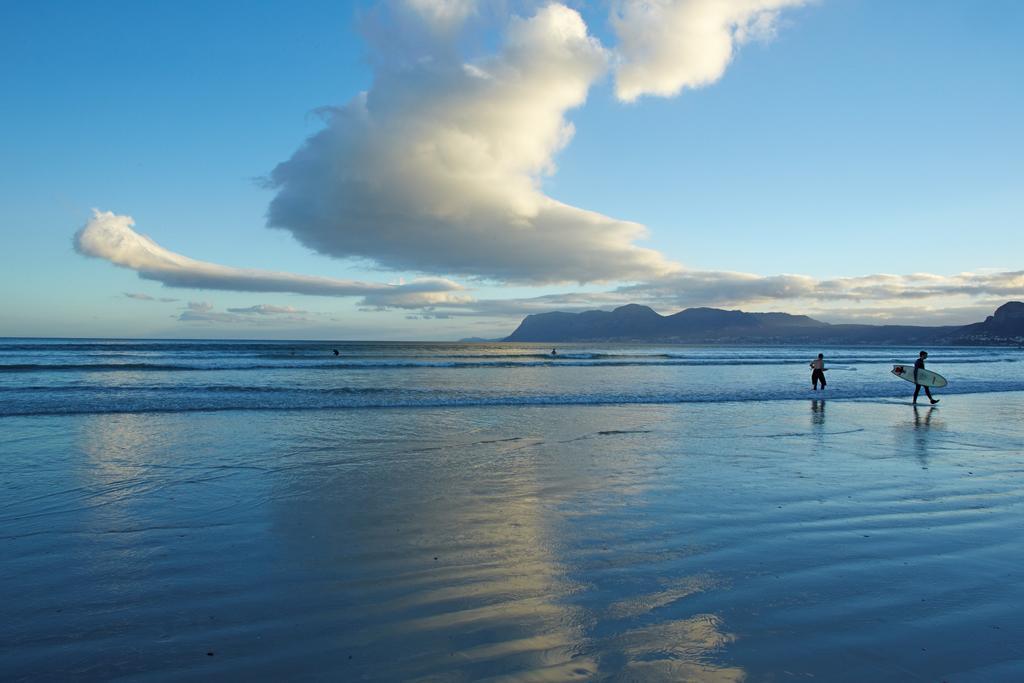 Surferscorner Self Catering Apartments Muizenberg Luaran gambar