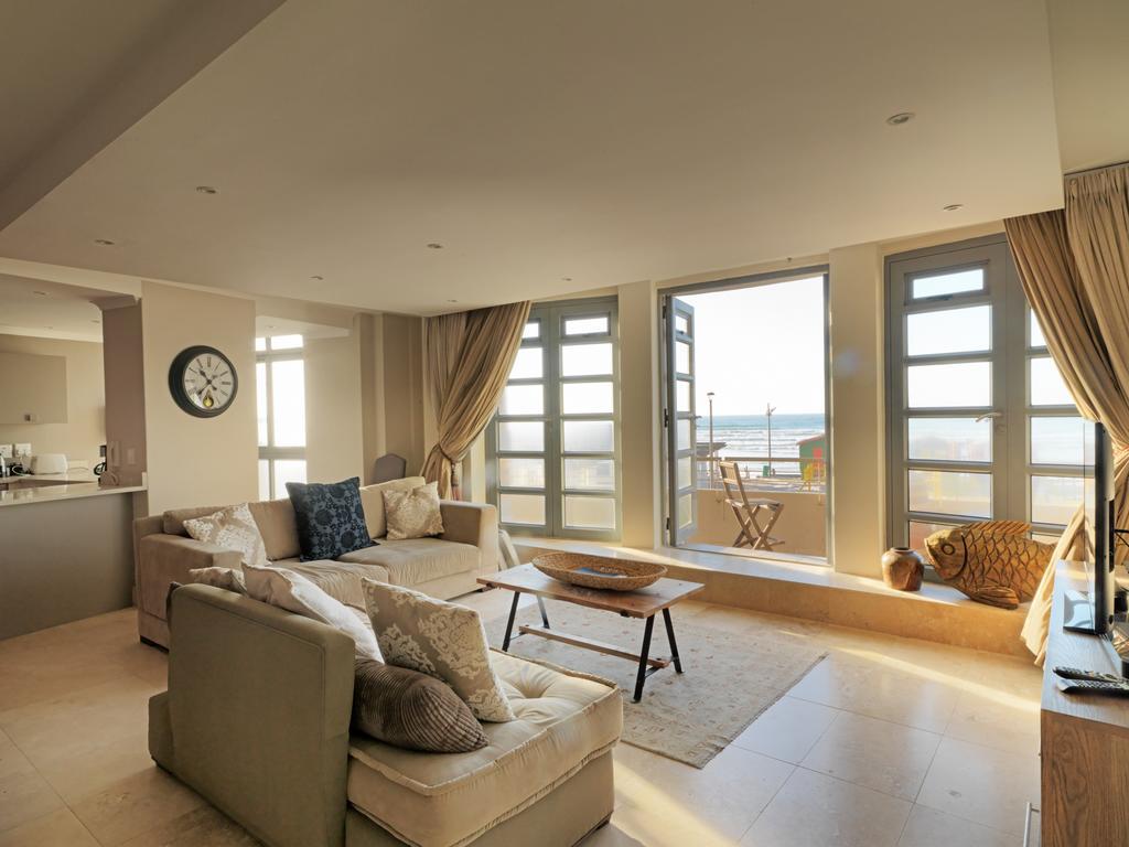 Surferscorner Self Catering Apartments Muizenberg Luaran gambar