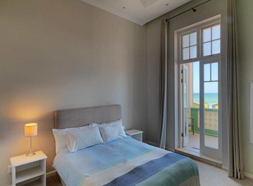 Surferscorner Self Catering Apartments Muizenberg Luaran gambar